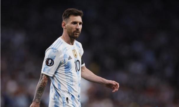 加内特：别人的40岁能干什么？詹姆斯还能进最佳阵容！